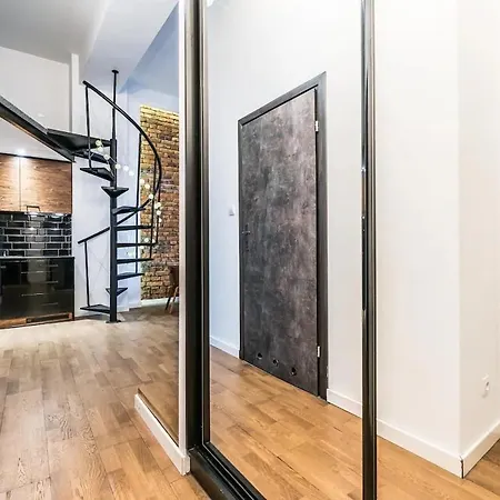 Stylowy Loft W Centrum Wroclawia Check-in 24h Apartamento